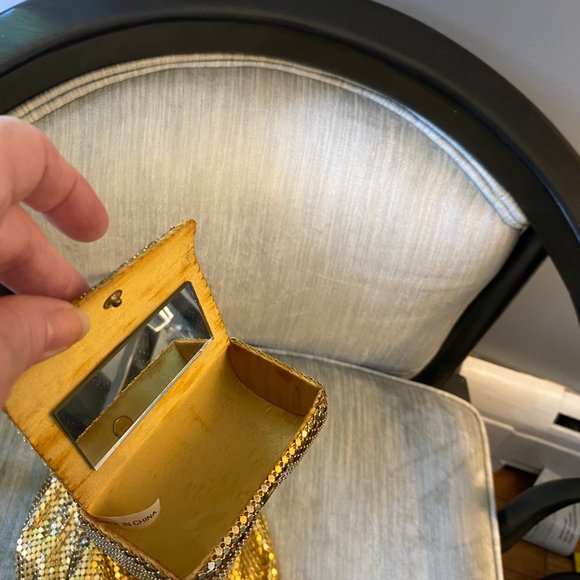 Golden evening handbag and lipstick carrier - Picture 5 of 7